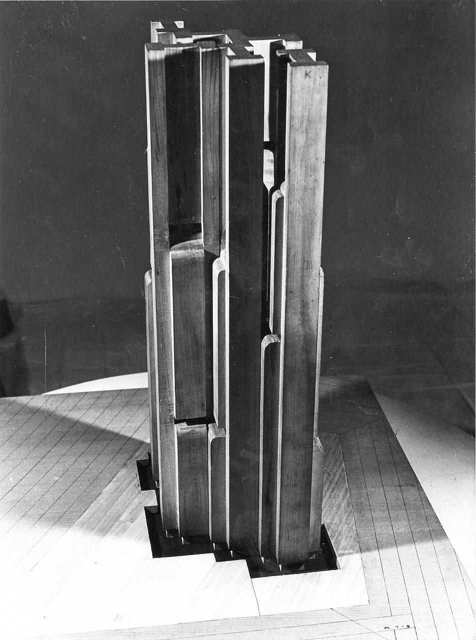 Entwurf für Platzgestaltung, Brunnenmodell für den Stephansplatz, Wien Entwurf für Platzgestaltung, Brunnenmodell für den Stephansplatz, Wien