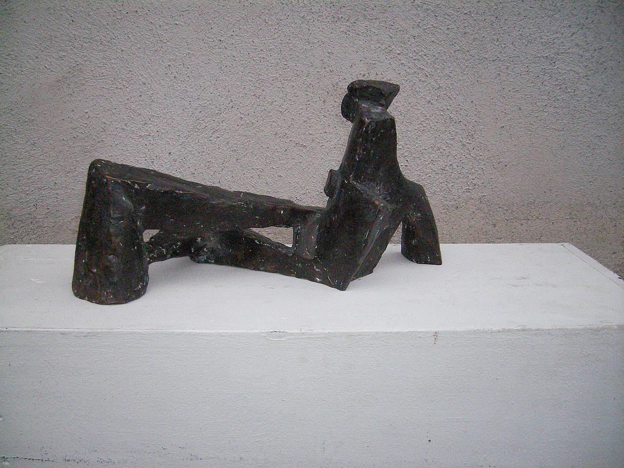 Liegendes, Paris Liegendes, Paris